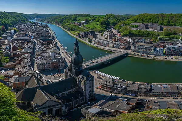 Maas Ort mit Kirche | © Guus Reinartz