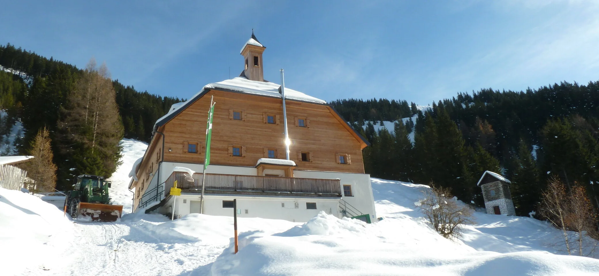 Bochumer Hütte im Schnee | © DAV Sektion Bochum