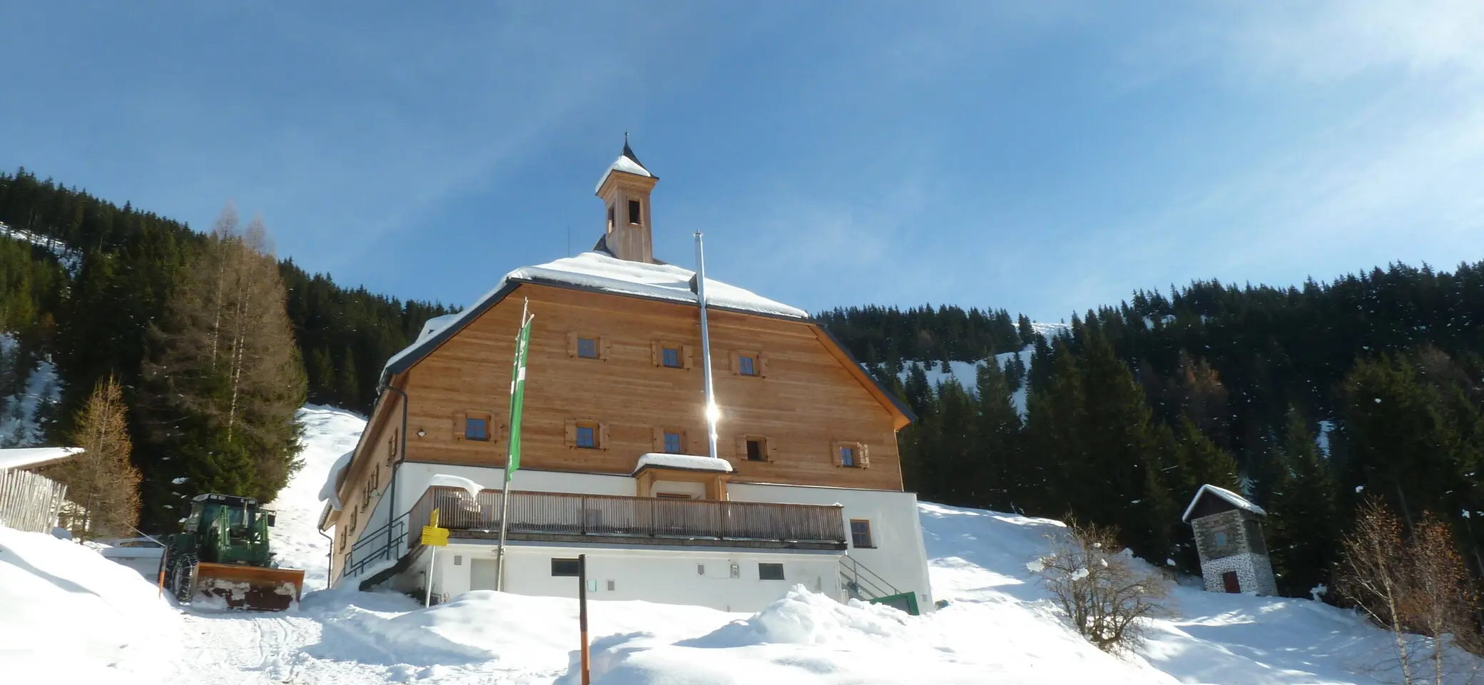 Bochumer Hütte im Schnee | © DAV Sektion Bochum
