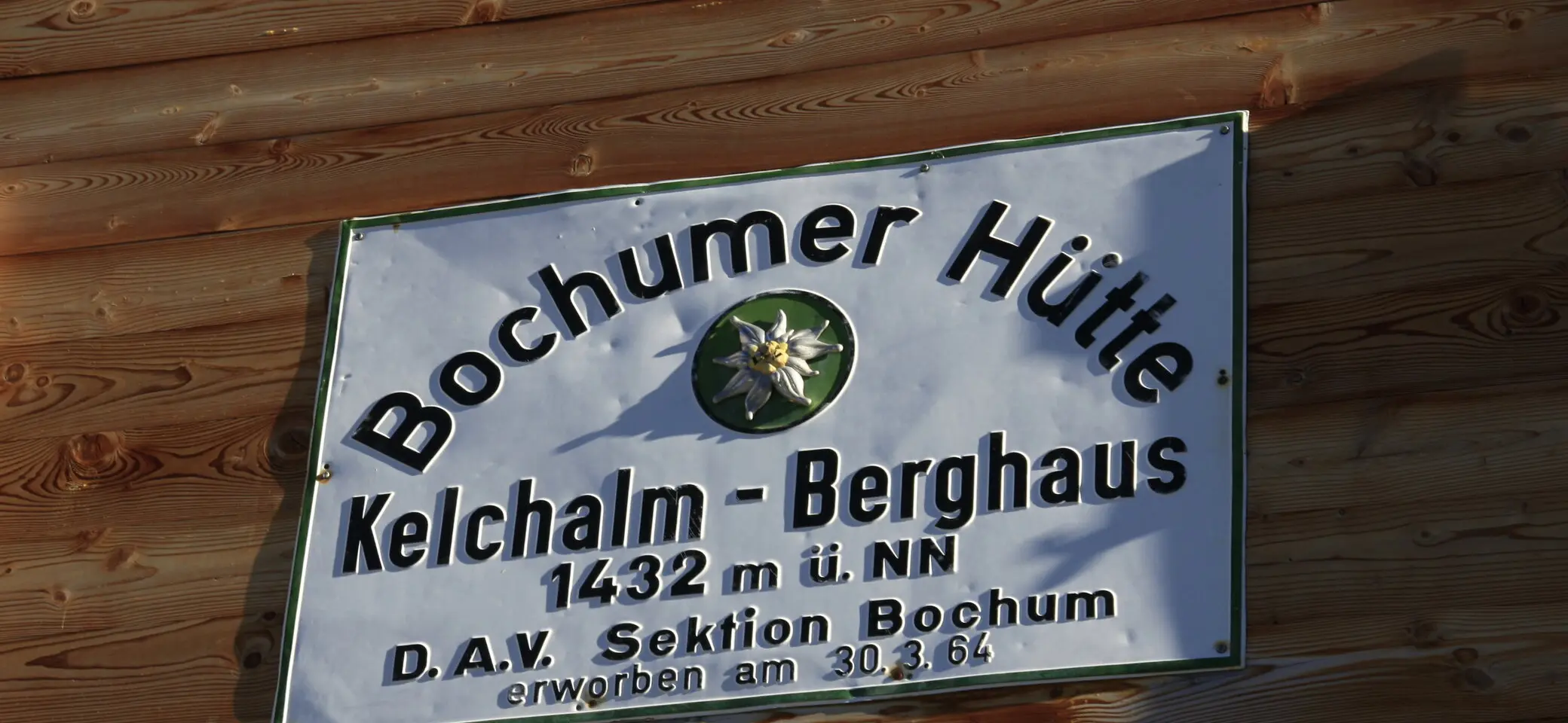 Schild Bochumer Hütte | © Gisela Schöngraf